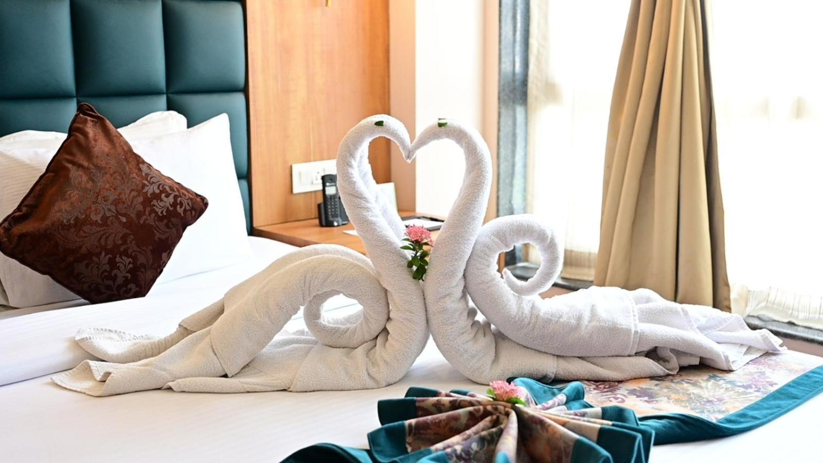 The Fern Residency Kolkata Hotel Екстериор снимка