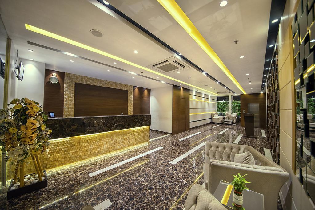 The Fern Residency Kolkata Hotel Екстериор снимка